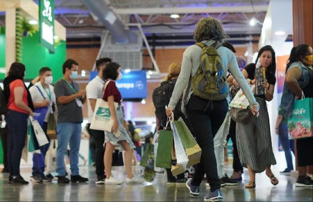 SOLD OUT: FESTURIS BATE META DE 2022 ULTRAANDO 2019 EM 15%