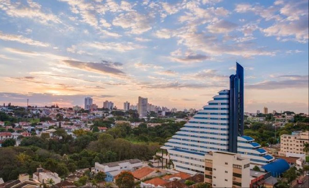 Dia dos Namorados: Blue Tree  Londrina terá jantar romântico e hospedagem com espumante, trufas de chocolates e decoração especial
