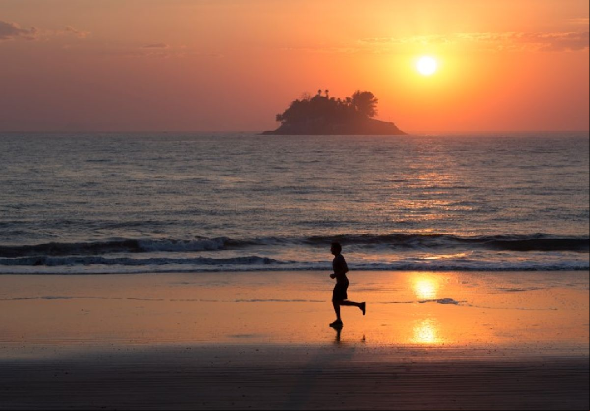 Hotel Jequitimar promove primeira edição da Beach Run 5km pela Praia de Pernambuco